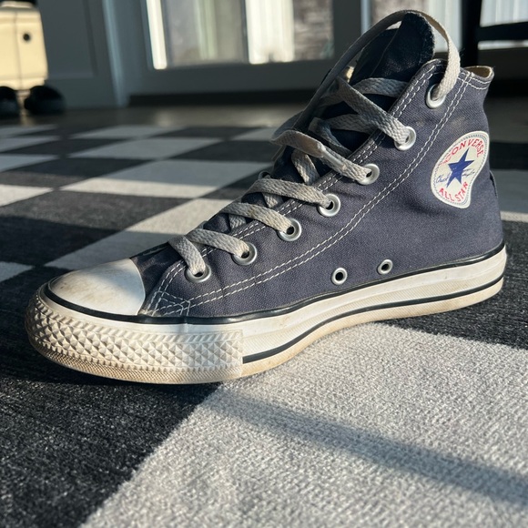 Chuck Taylor All Star High Top Converse Sneakers - Picture 4 of 7
